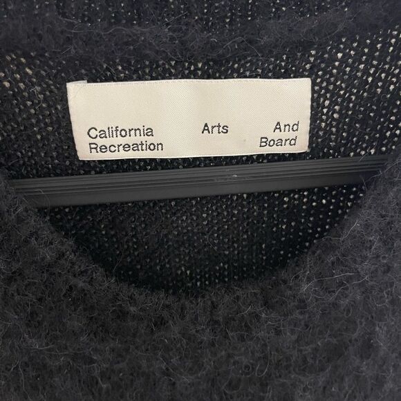 Sold  - Picture 3 of 6